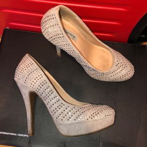 Tan suede diamond studded 4,5 inch heel